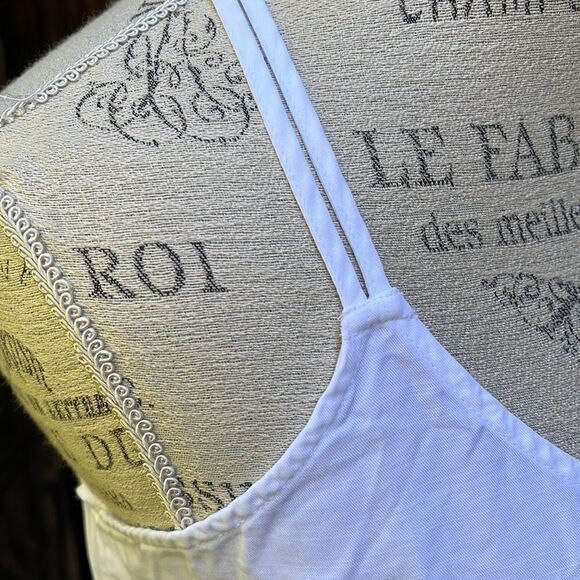 CLOTH AND STONE CROSSOVER STRAP BACK SHIRT. Size S - Picture 3 of 5